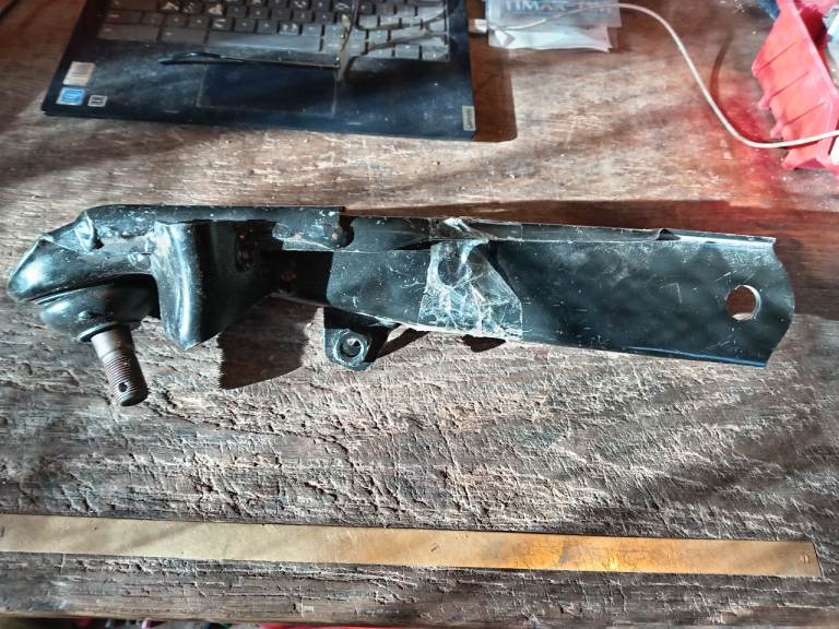 Nissan D22 lower left wishbone 