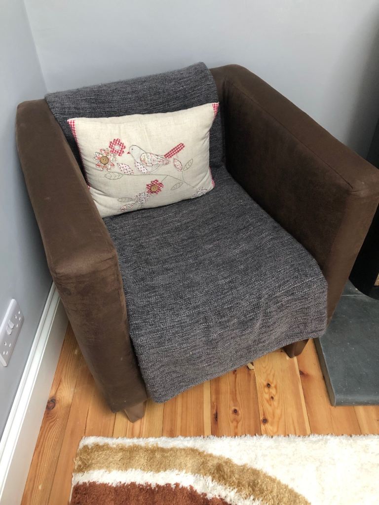 Tub chair