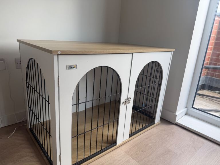 Pawhut wooden dog crate 
