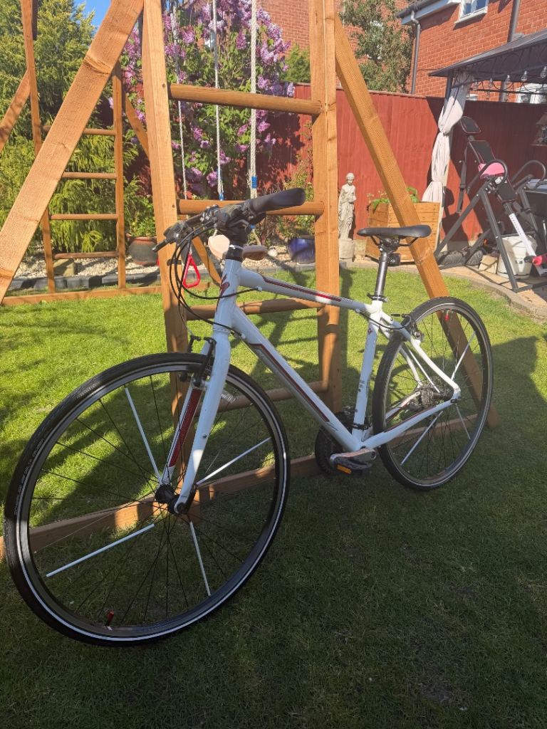 Ladies Specialized Vita Hybrid Bike