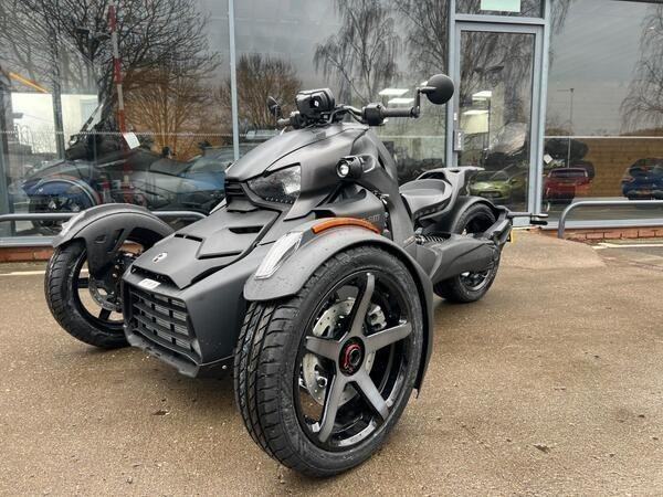 76 PLATE Can-Am Ryker 900 Sport Fully Automatic Trike