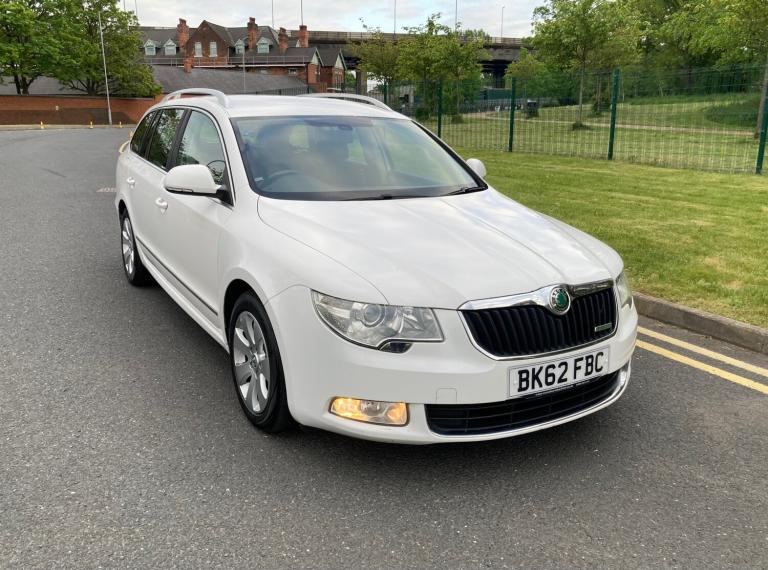 2012 Skoda Superb 1.6 TDI CR Elegance GreenLine II 5dr ESTATE Diesel Manual