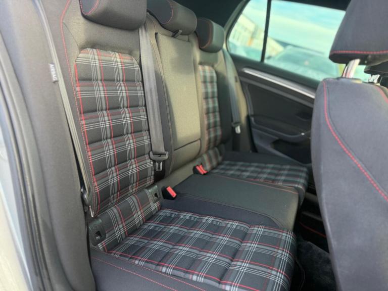  Volkswagen Golf 2.0 TSI GTI DSG Euro 6 (s/s) 5dr Petrol Automatic