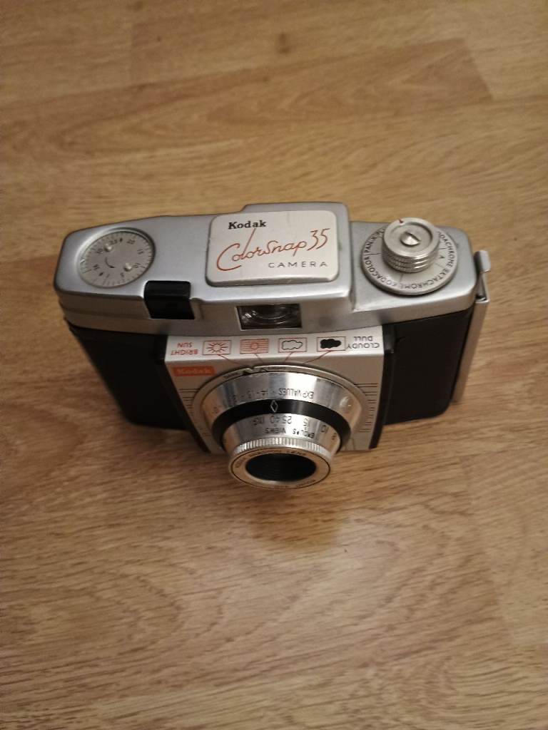 Kodak colorsnap 35mm film camera 
