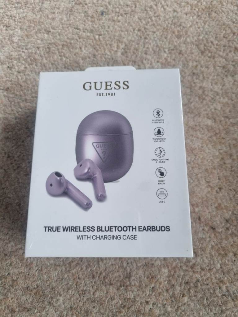 NEW Guess True Wireless Bluetooth Earbuds with Charging Case