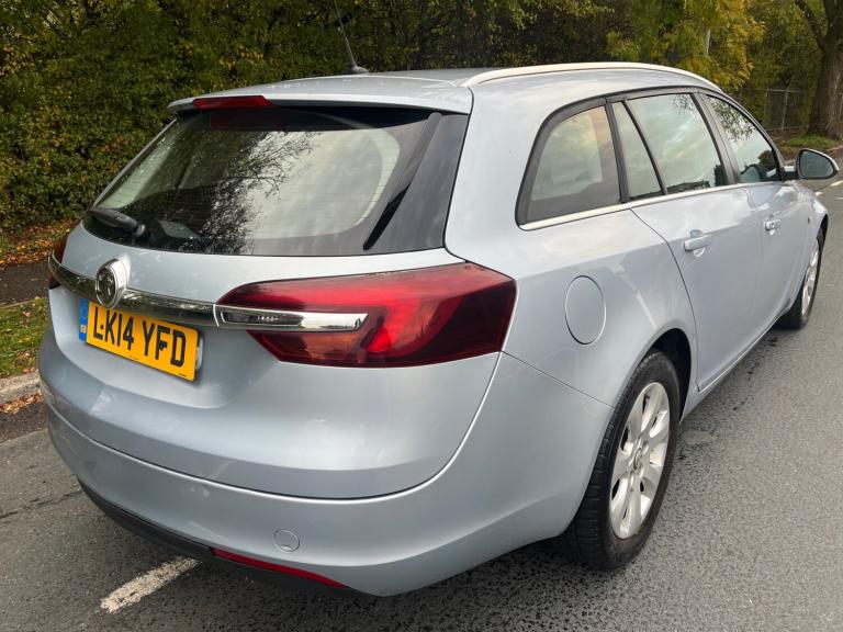 VAUXHALL INSIGNIA 2.0 CDTi ecoFLEX Design 5dr / HPI CLEAR / £35 TAX / LONG MOT