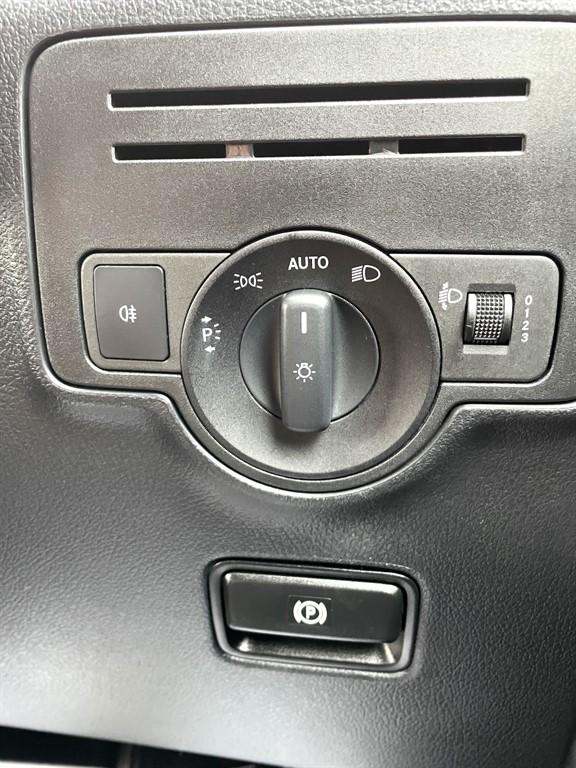 2019 Mercedes-Benz Vito 2.1 114 CDI BlueTEC SELECT Tourer RWD L2 Euro 6 (s/s) 5dr (LWB) Minibus D...