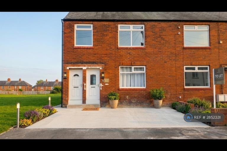 2 bedroom flat in Irthing Avenue, Newcastle Upon Tyne, NE6 (2 bed) (#2852331)