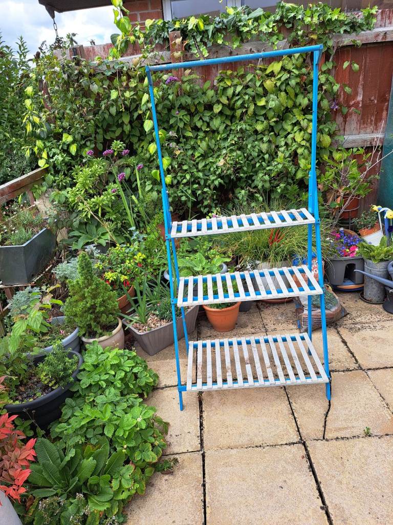 image for Plant stand 