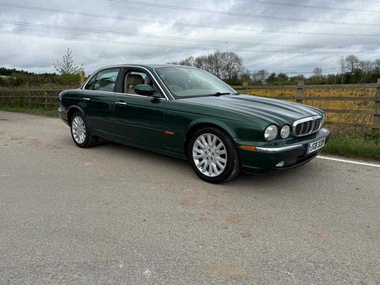 JAGUAR XJ SERIES XJ6 3.0 V6 SE Auto | Racing Green | 12 Months MOT | NOW SOLD!!