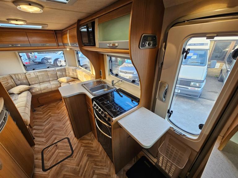 Autocruise Stardream Luxury Low Profile 2 Berth Coachbuilt Motorhome - Ducato