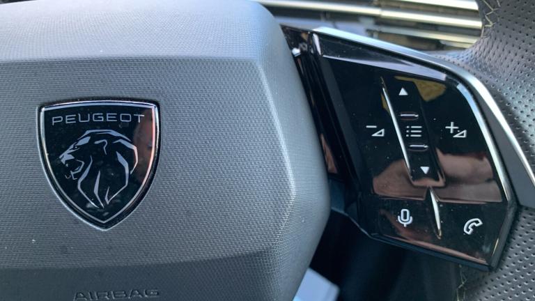 2025 Peugeot 3008 1.2 HYBRID GT SUV 5dr Petrol Hybrid e-DSC6 Euro 6 (s/s) (136 ps) SUV Hybrid Aut...