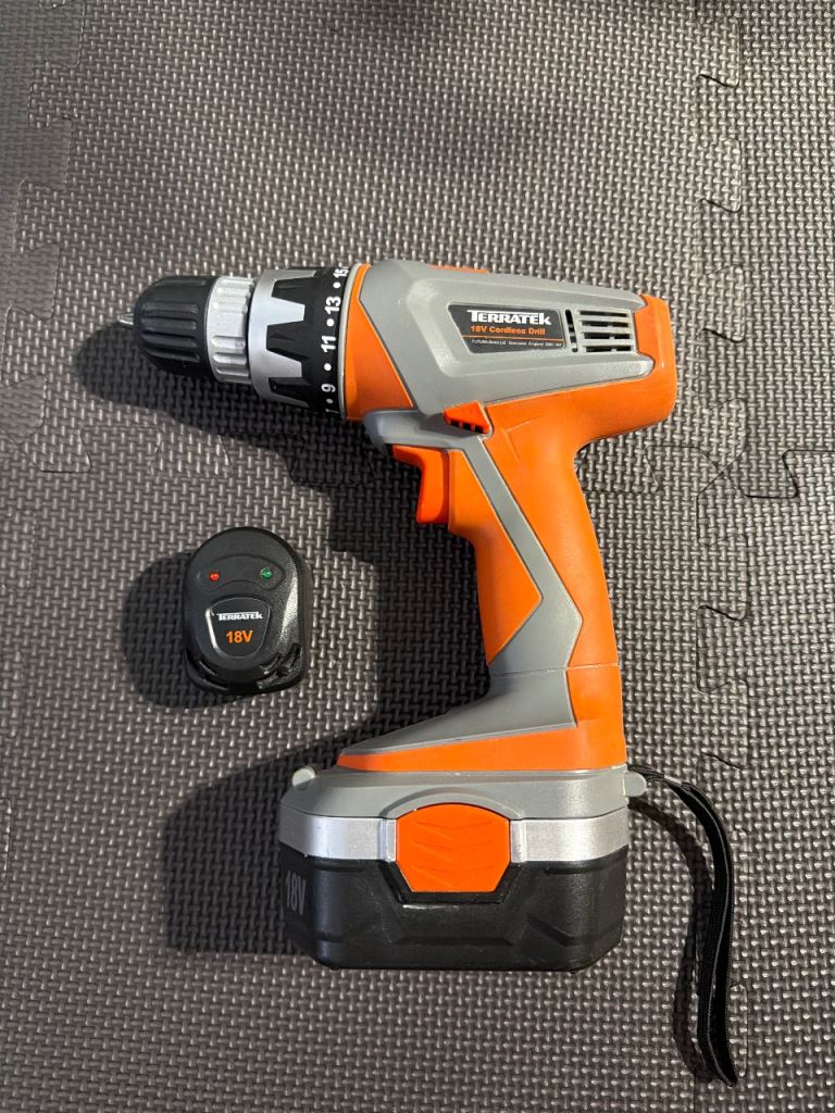 18v Cordless Drill / Driver