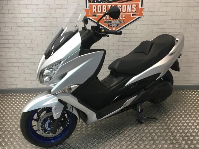 Suzuki AN400 Burgman choice of colours We want your business