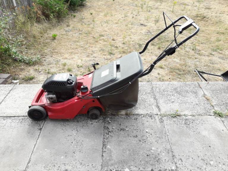 Self Propelled Roller lawnmower 