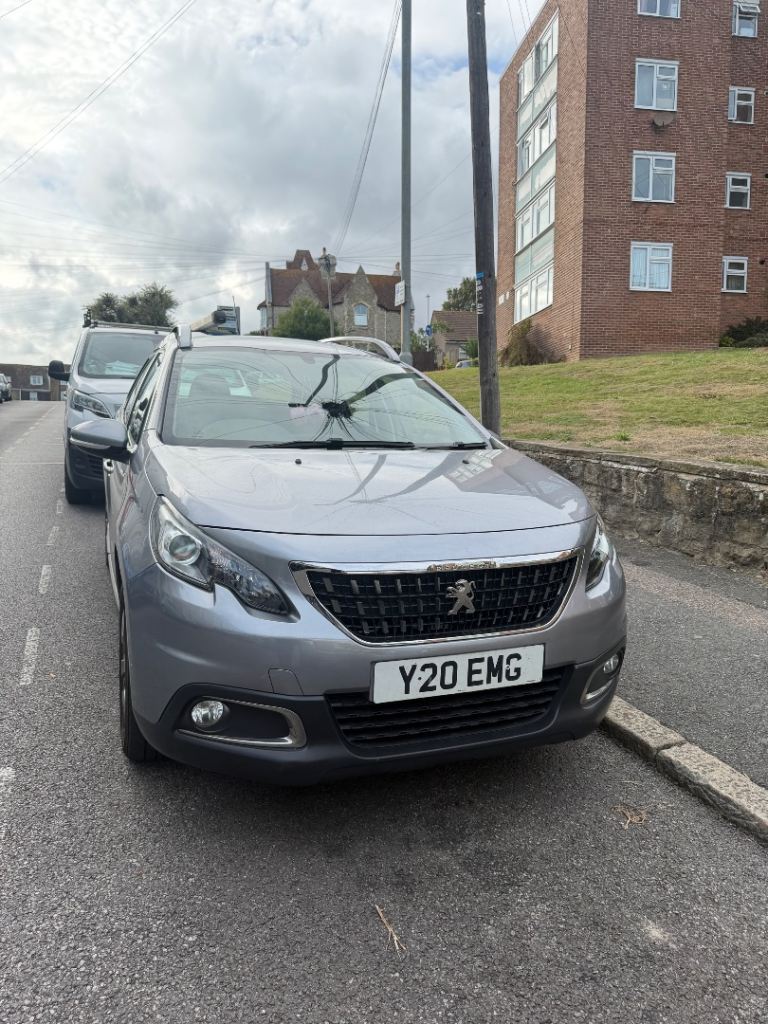Peugeot, 2008, Hatchback, 2018, Manual, 1199 (cc), 5 doors