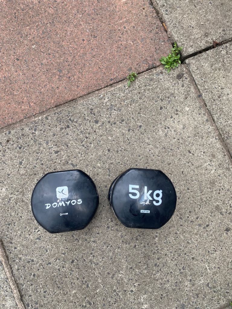 Domyos 5kg Dumbbells – Pair, Good Condition
