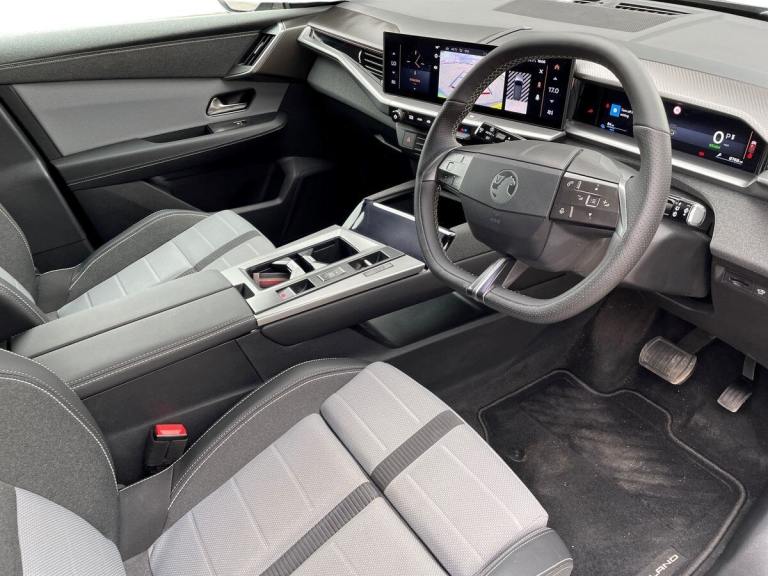  Vauxhall Grandland Electric 73kwh Gs Suv 5dr Electric Auto 213 Ps Electric