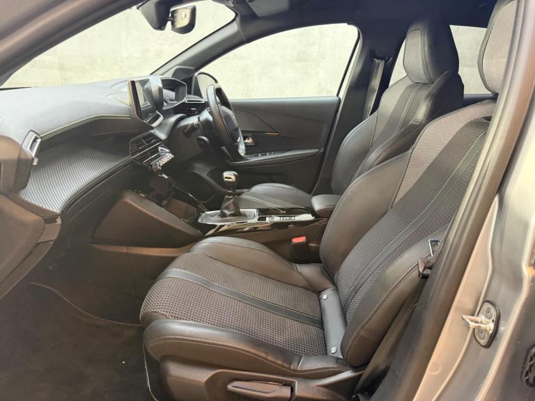 2023 Peugeot 208 1.2 PureTech 100 GT 5dr HATCHBACK PETROL Manual
