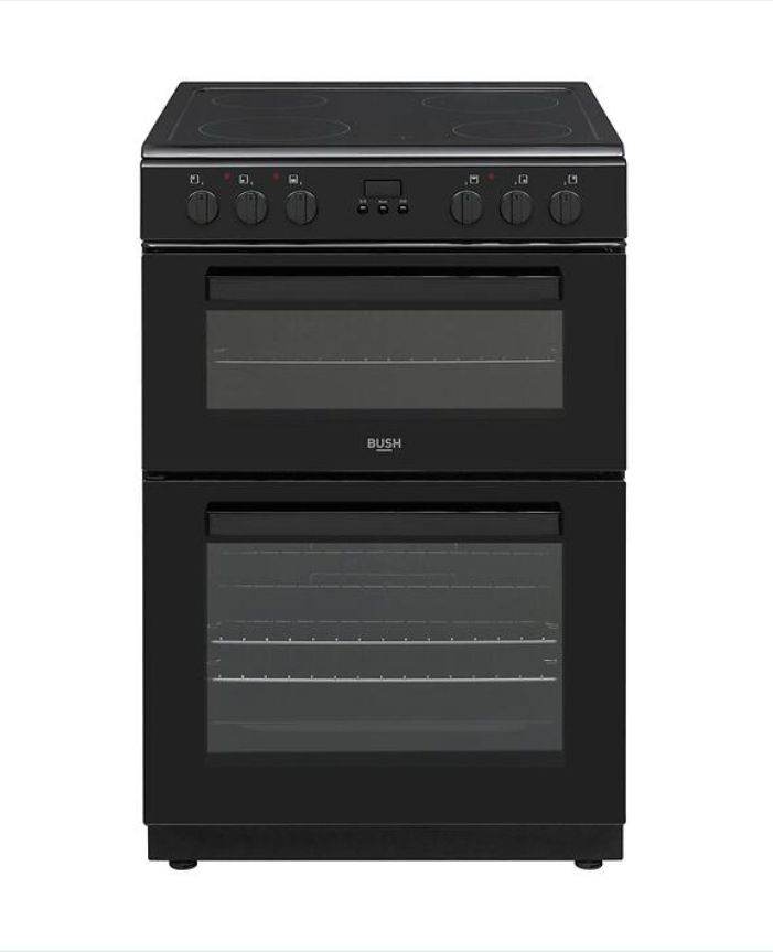 Nice Electric cooker & extractor hood great condition