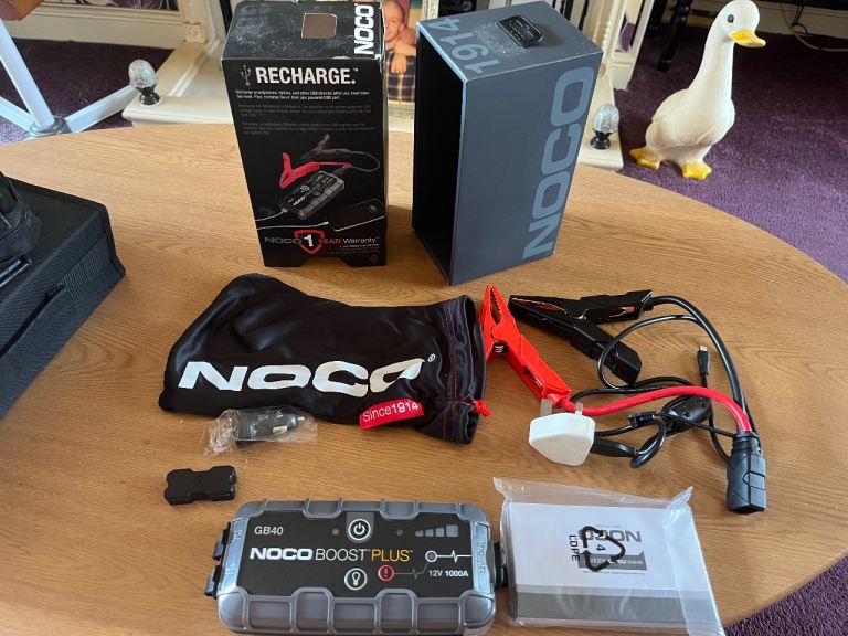 Ultra safe jump starter