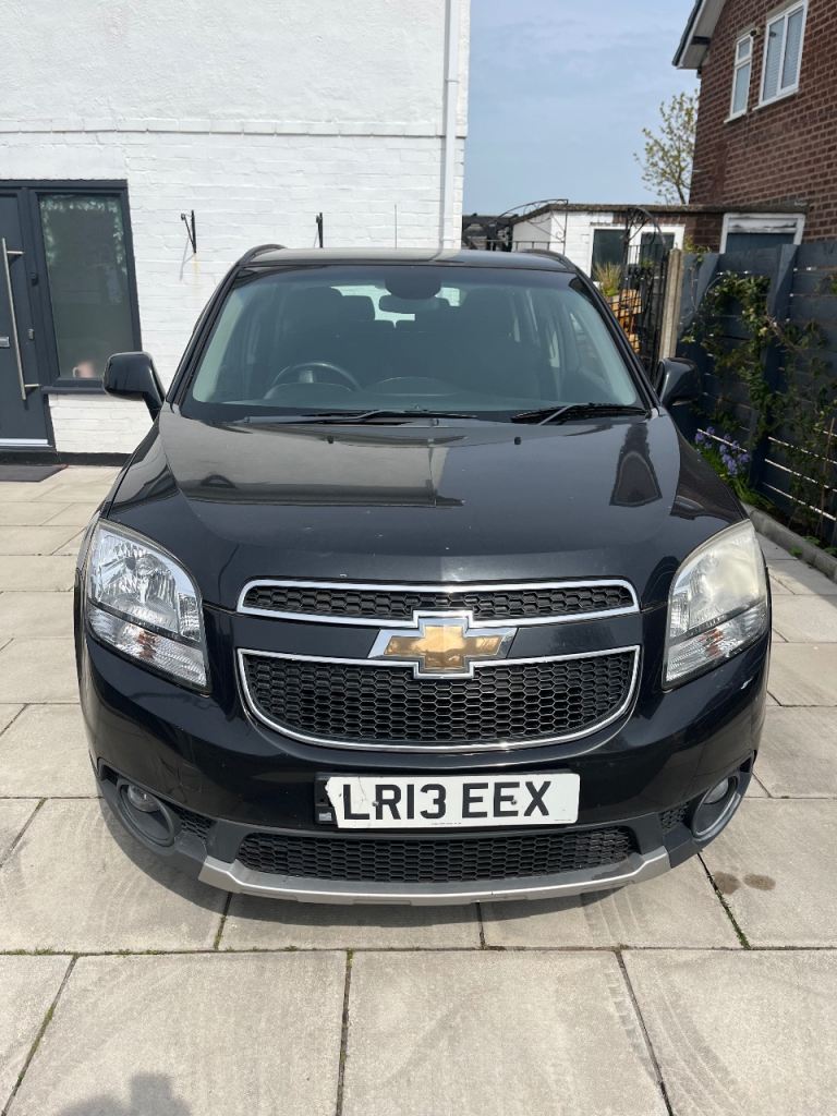 Chevrolet Orlando SPARES/REPAIR 7 Seater MPV, 2013, Manual, 1998 (cc), 5 doors