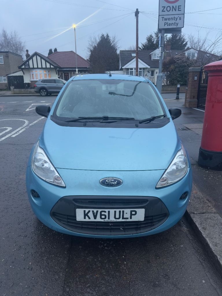 Ford, KA, Hatchback, 2011, Manual, 1242 (cc), 3 doors