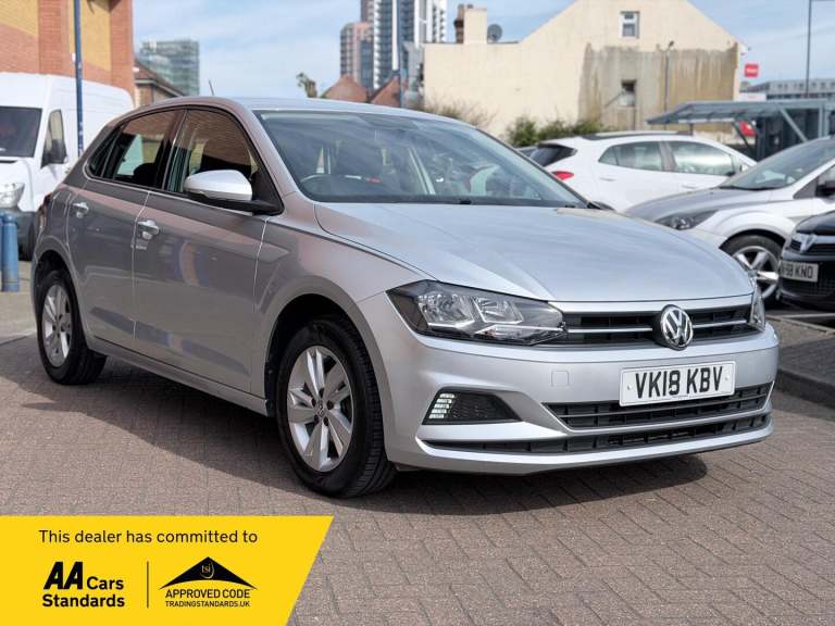 2018 Volkswagen Polo 1.0 TSI SE DSG Euro 6 (s/s) 5dr HATCHBACK Petrol Automatic