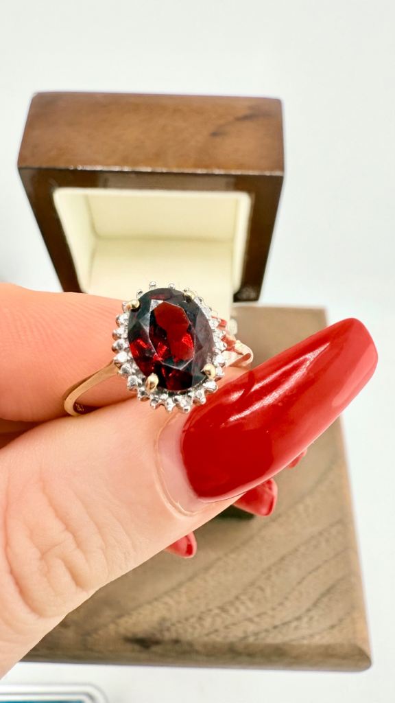 Natural Garnet and Diamond 9ct Gold Cluster Ring 