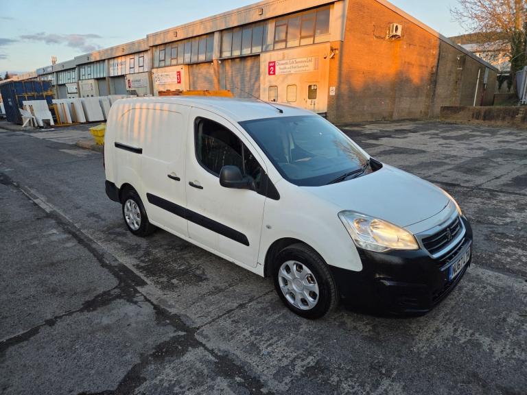 2017 Peugeot Partner 715 S 1.6 BlueHDi 100 Crew Van PANEL VAN Diesel Manual