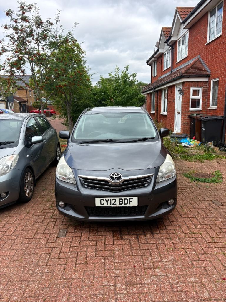    2012 Toyota Verso 1.6 Petrol Grey 5 door | ULEZ Compliant | Family MPV