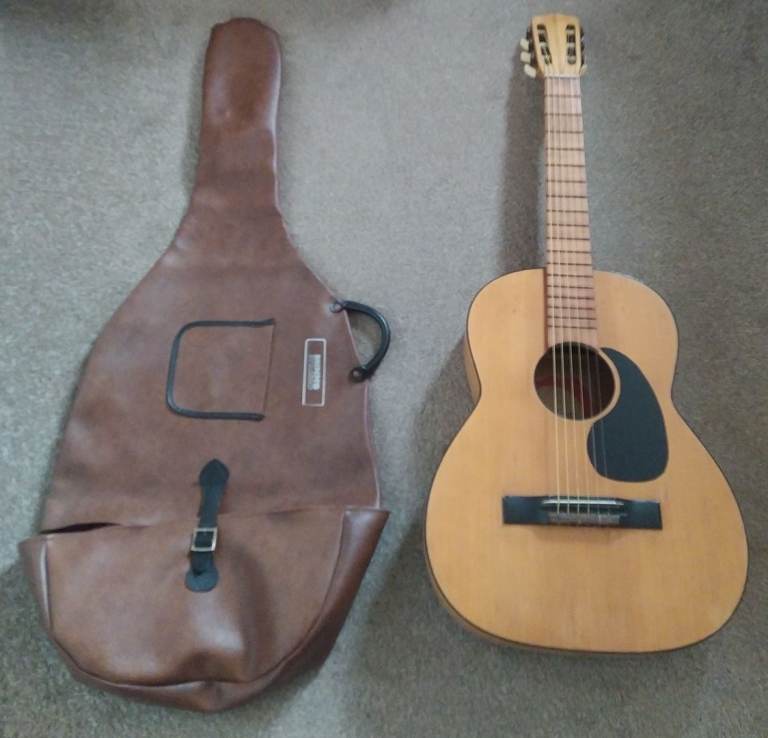 Full Size Tatra Classic Acoustic Guitar With Minns Music Leather Case