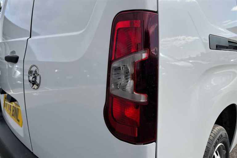 2024 Vauxhall Combo 1.5 Turbo D 100ps Prime H1 Van PANEL VAN DIESEL Manual