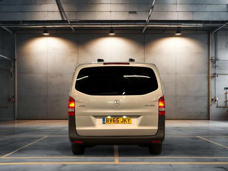 2015 Mercedes-Benz Vito 114CDI BlueTec Crew Van PANEL VAN DIESEL Automatic