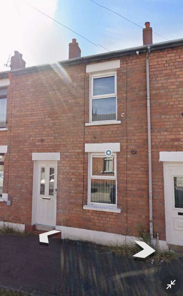 2 bedroom property for rent - Castlereagh Parade 