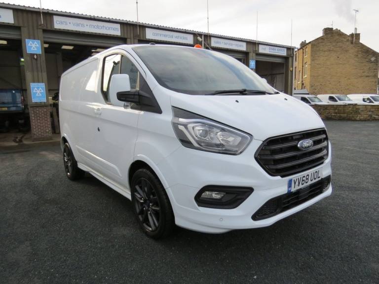2019 Ford Transit Custom 2.0 TDCi 170ps Low Roof Sport Van PANEL VAN DIESEL Manual