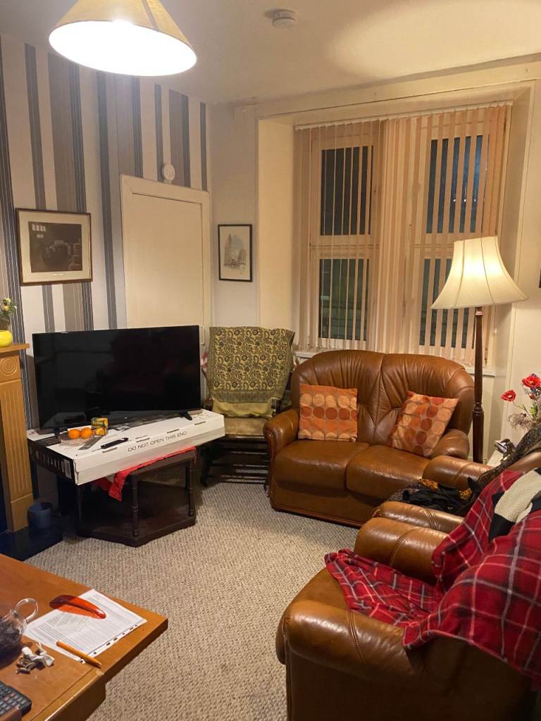 One-bedroomed fully furnished flat to let