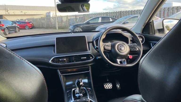 2024 MG MG HS 1.5 T-GDI Trophy 5dr DCT Petrol Hatchback Hatchback Petrol Automatic
