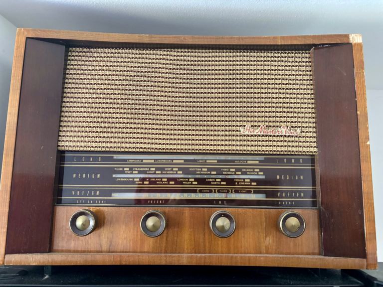 Vintage radio for sale.