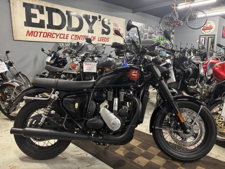 NEW BSA GOLD STAR 650 SHADOW BLACK 2026