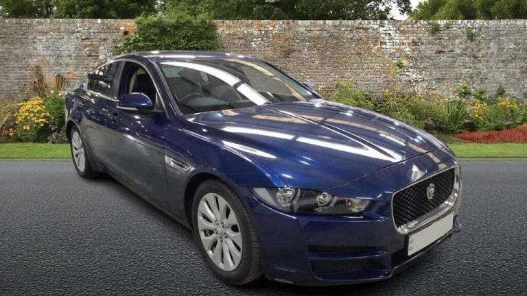 2016 Jaguar XE 2.0d Prestige 4dr Auto SALOON DIESEL Automatic