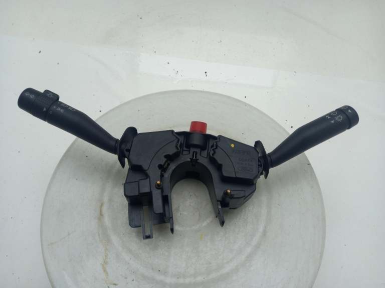 Ford Escort Indicator/Wiper Combination Stalk 1995-2000 1027139