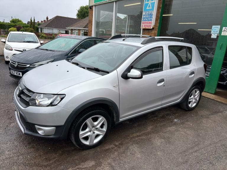 2016 Dacia Sandero Stepway 1.5 dCi Laureate 5dr HATCHBACK Diesel Manual