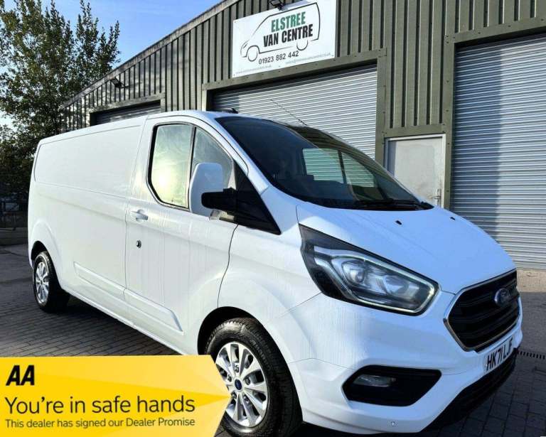 Ford Transit Custom 2.0 300 EcoBlue Limited Panel Van 5dr Diesel Manual L2 H1 Euro 6 (s/s) (130 D...
