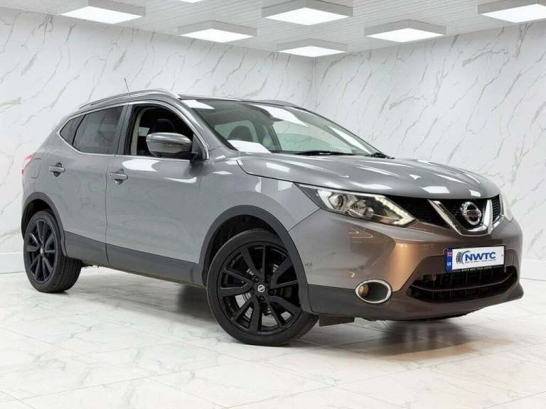 2016 Nissan Qashqai 1.5 dCi Tekna SUV 5dr Diesel Manual 2WD Euro 6 (s/s) (110 ps) HATCHBACK Diese...