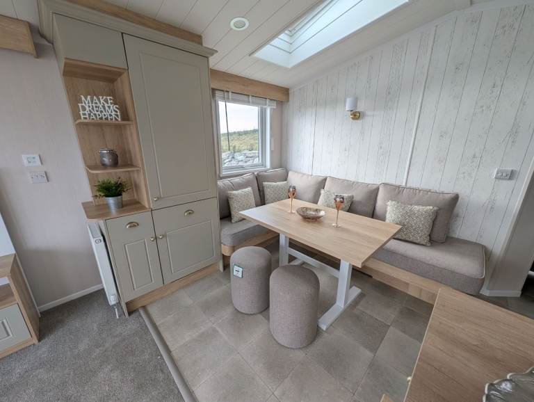 Make Family Memories at Aber Bay – Spacious Swift Moselle 3 Bed