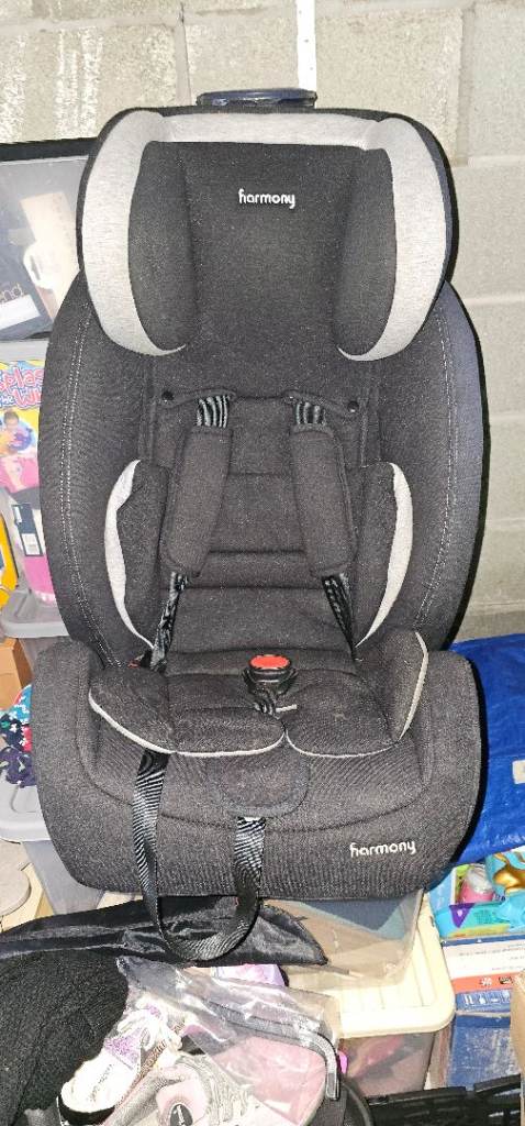 Childs car seat 