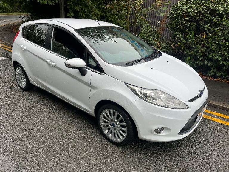 ford fiesta 1.4 tdci 2001 titanium £20 a year road tax