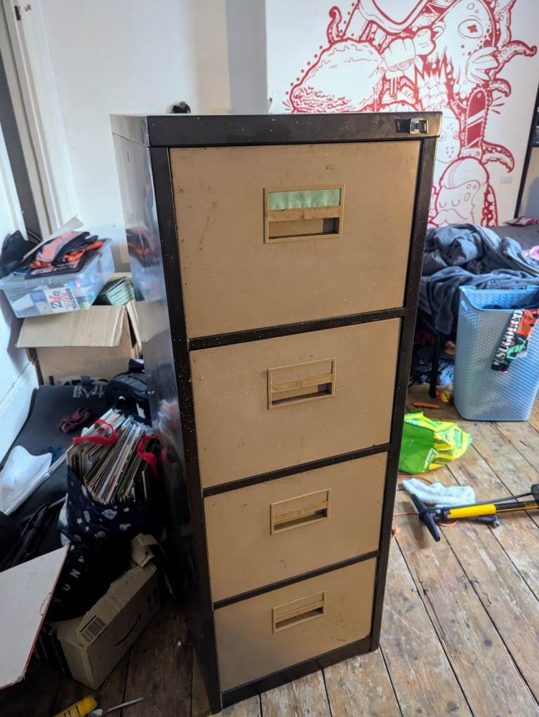 Tall filing cabinet 4 drawers free to collect (need gone by the 30th)