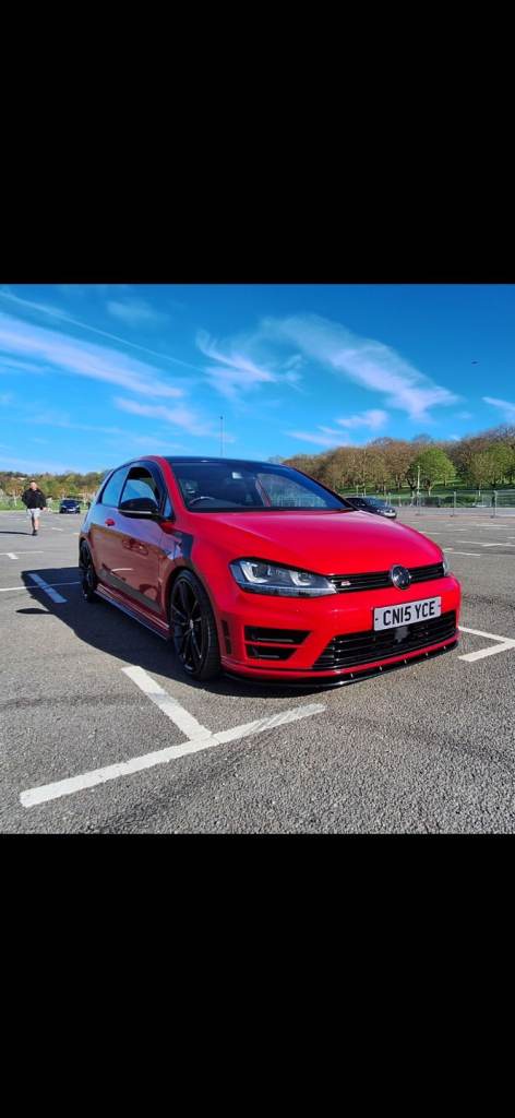 VOLKSWAGEN  GOLF R MK7 